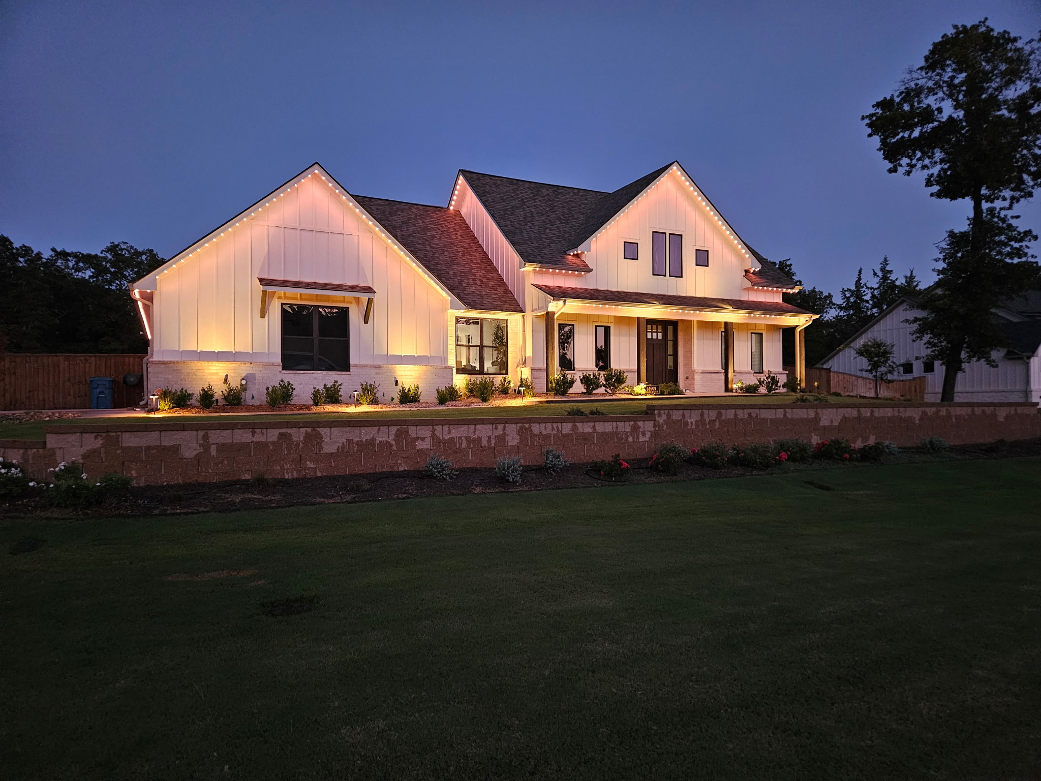 Modern Farmhouse Landscape Lighting Transformation in Tyler, TX
