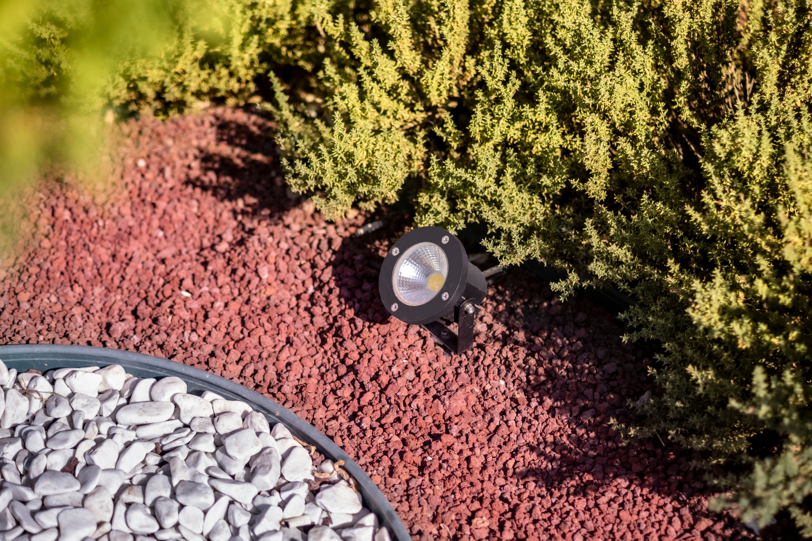 Landscape Lighting Maintenance & Repair