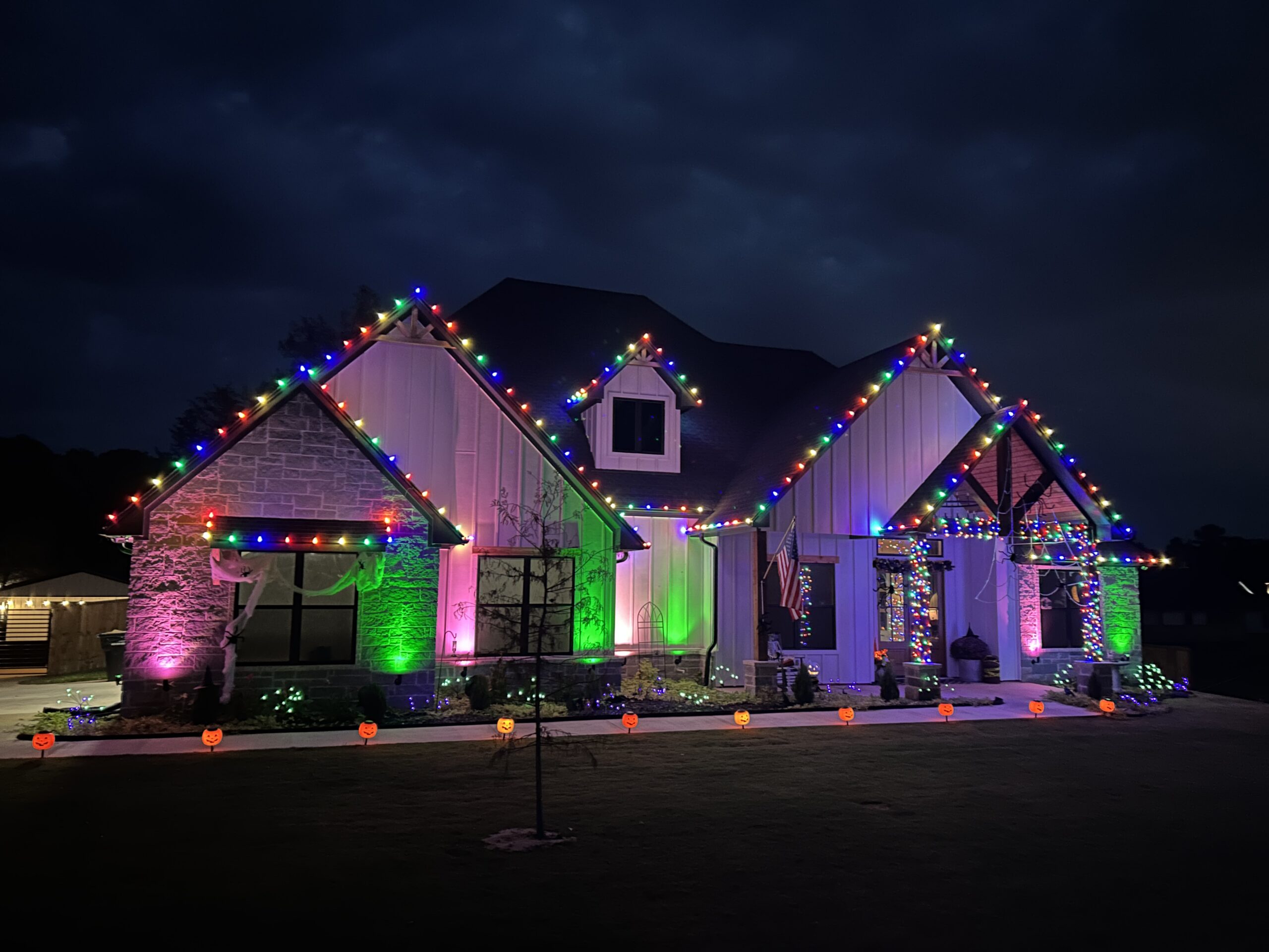 Vibrant Multicolor Christmas Lighting Display in Tyler, TX